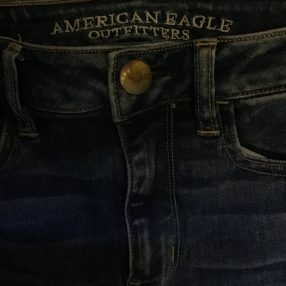 Stretchy American Eagle Jeans